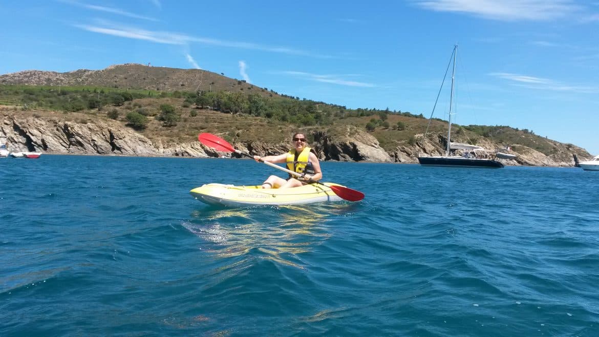 Kayak dans la baie de Paulilles